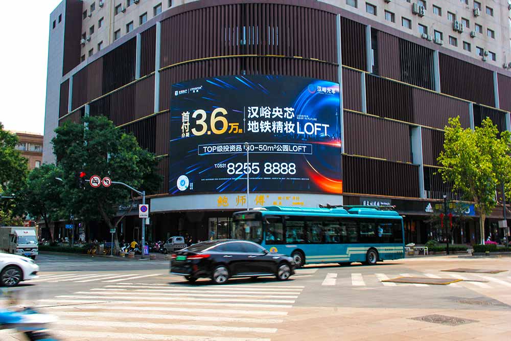 龍湖·漢峪光年|經(jīng)十路上的城市傳奇地標